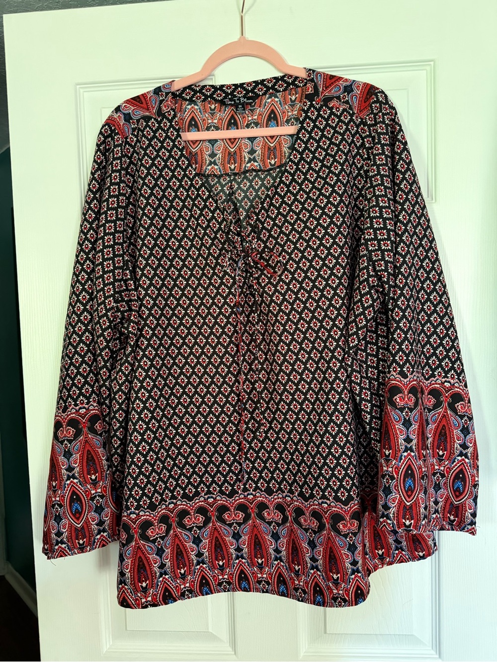 Boho Paisley Tie-Front Tunic Top - Black & Red